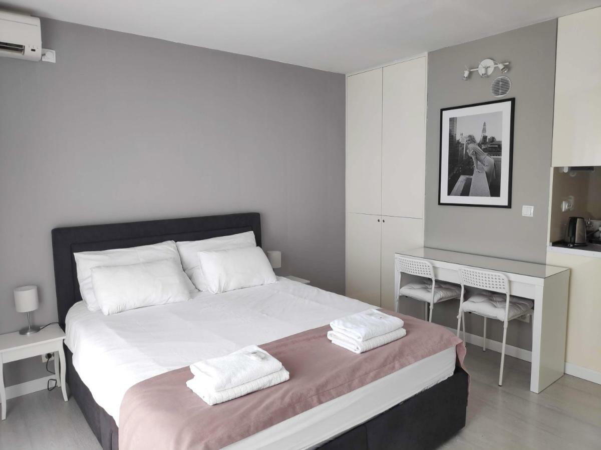 Penthouse “Sky 16” Studio Apartment 萨格勒布 外观 照片